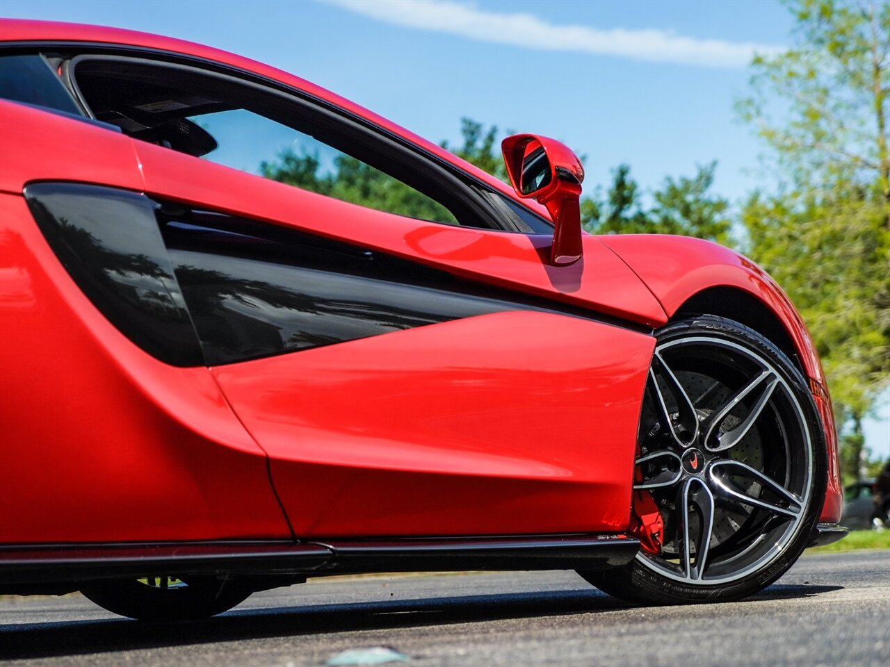 2017 McLaren 570S   - Photo 36 - Bonita Springs, FL 34134