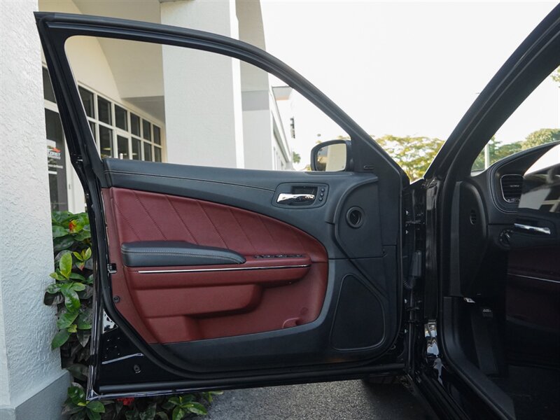 2022 Dodge Charger SRT Hellcat Redeye W Jailbreak - Photo 21 - Bonita Springs, FL 34134