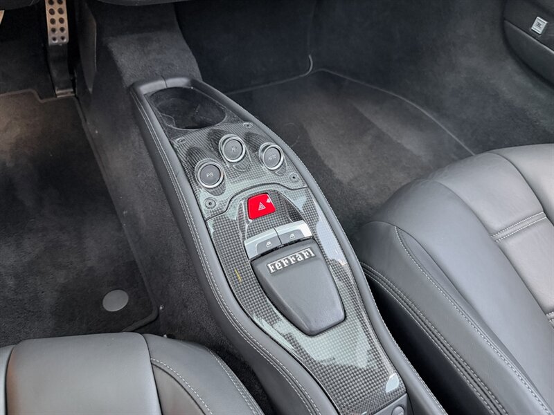 2012 Ferrari 458 Italia - Photo 17 - Bonita Springs, FL 34134