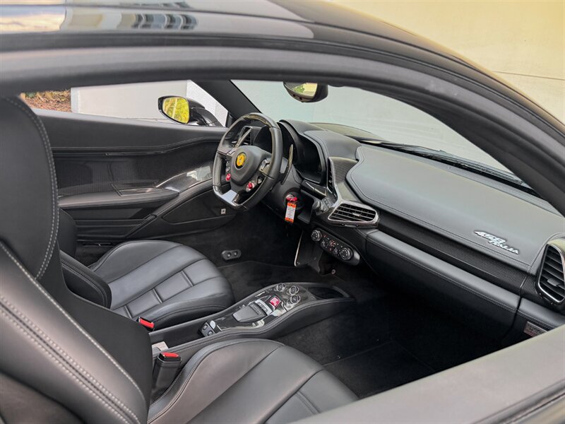 2012 Ferrari 458 Italia - Photo 26 - Bonita Springs, FL 34134