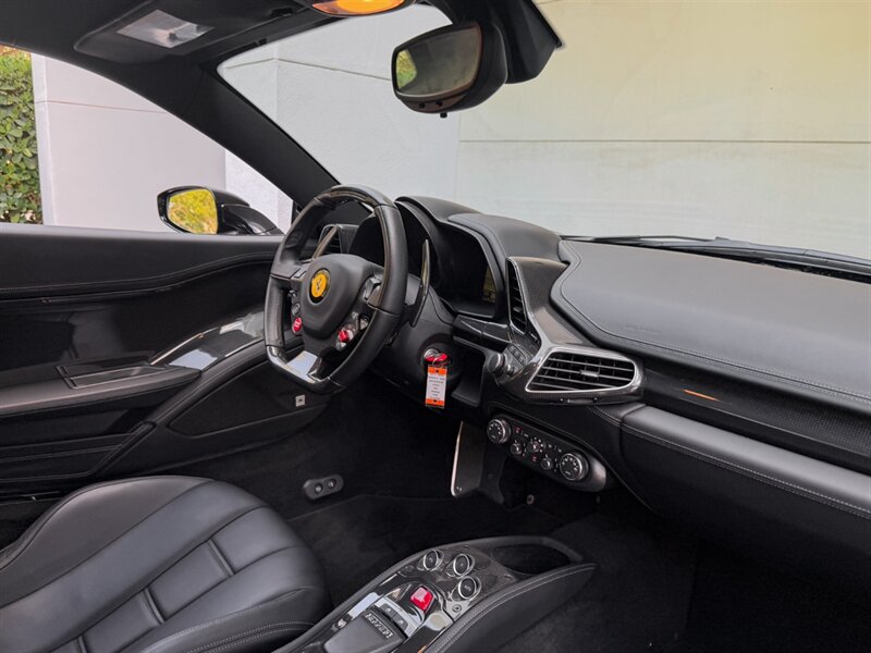 2012 Ferrari 458 Italia - Photo 33 - Bonita Springs, FL 34134