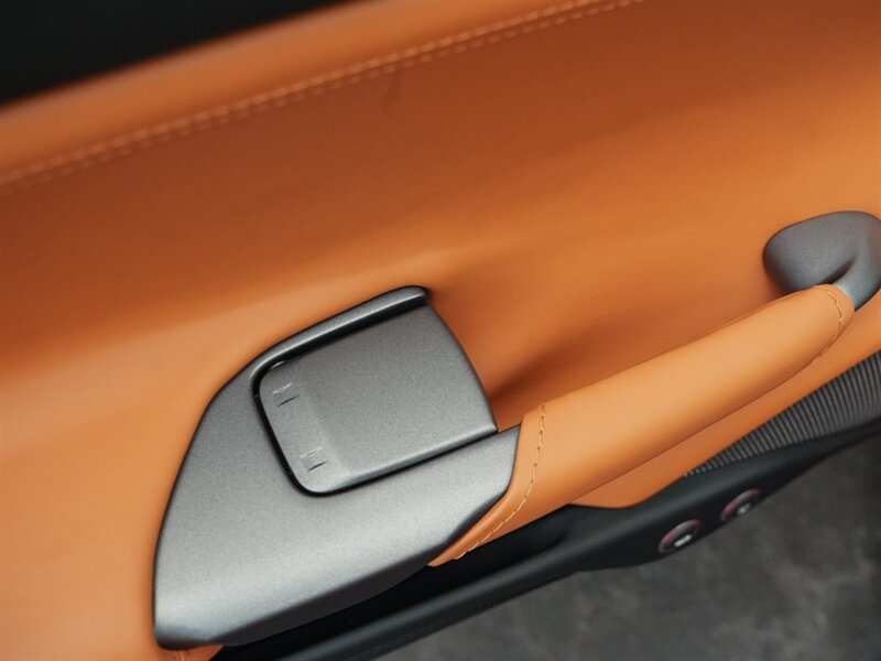 2017 Ferrari 488 Spider - Photo 26 - Bonita Springs, FL 34134