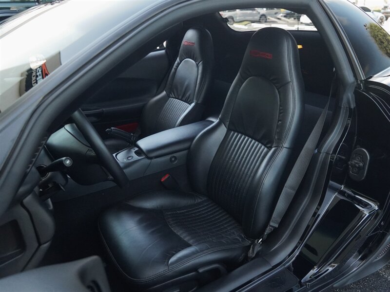 2003 Chevrolet Corvette Z06   - Photo 21 - Bonita Springs, FL 34134