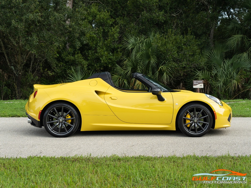 2016 Alfa Romeo 4C Spider   - Photo 32 - Bonita Springs, FL 34134