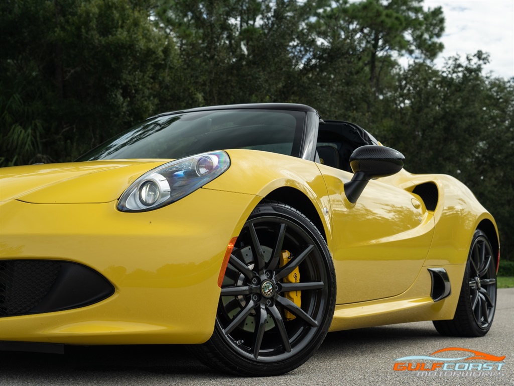 2016 Alfa Romeo 4C Spider   - Photo 44 - Bonita Springs, FL 34134