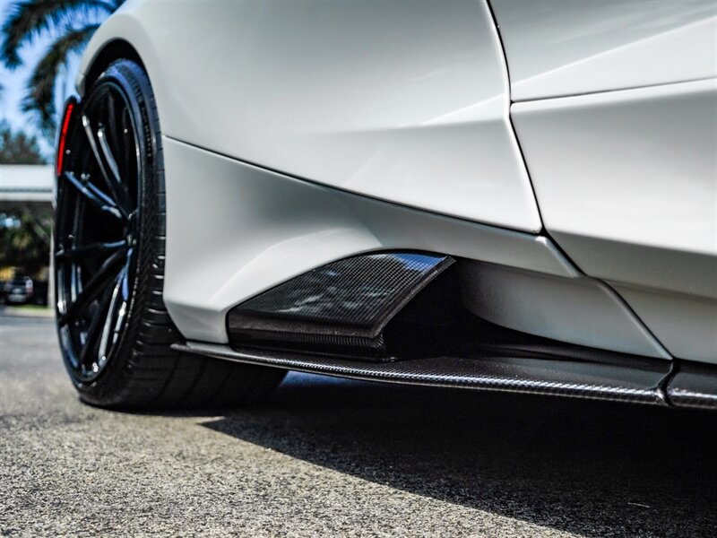 2021 McLaren 765LT - Photo 35 - Bonita Springs, FL 34134
