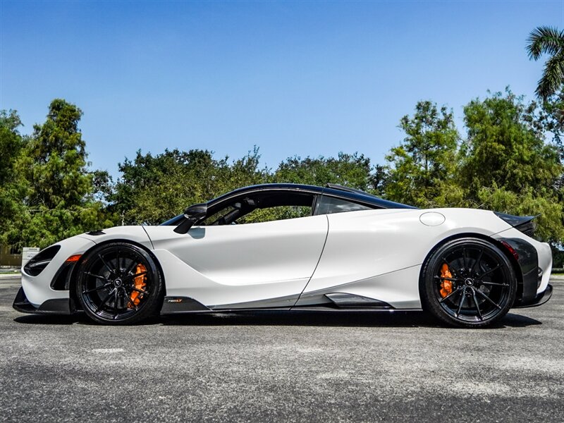 2021 McLaren 765LT - Photo 33 - Bonita Springs, FL 34134
