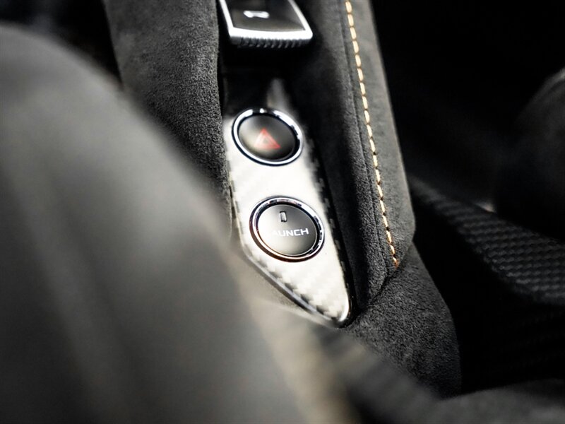 2021 McLaren 765LT - Photo 16 - Bonita Springs, FL 34134