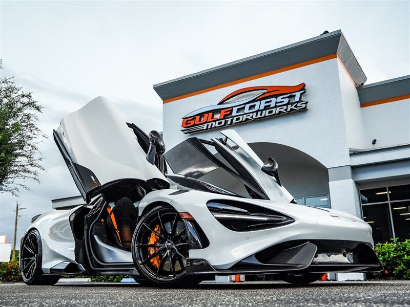 2021 McLaren 765LT   - Photo 1 - Bonita Springs, FL 34134