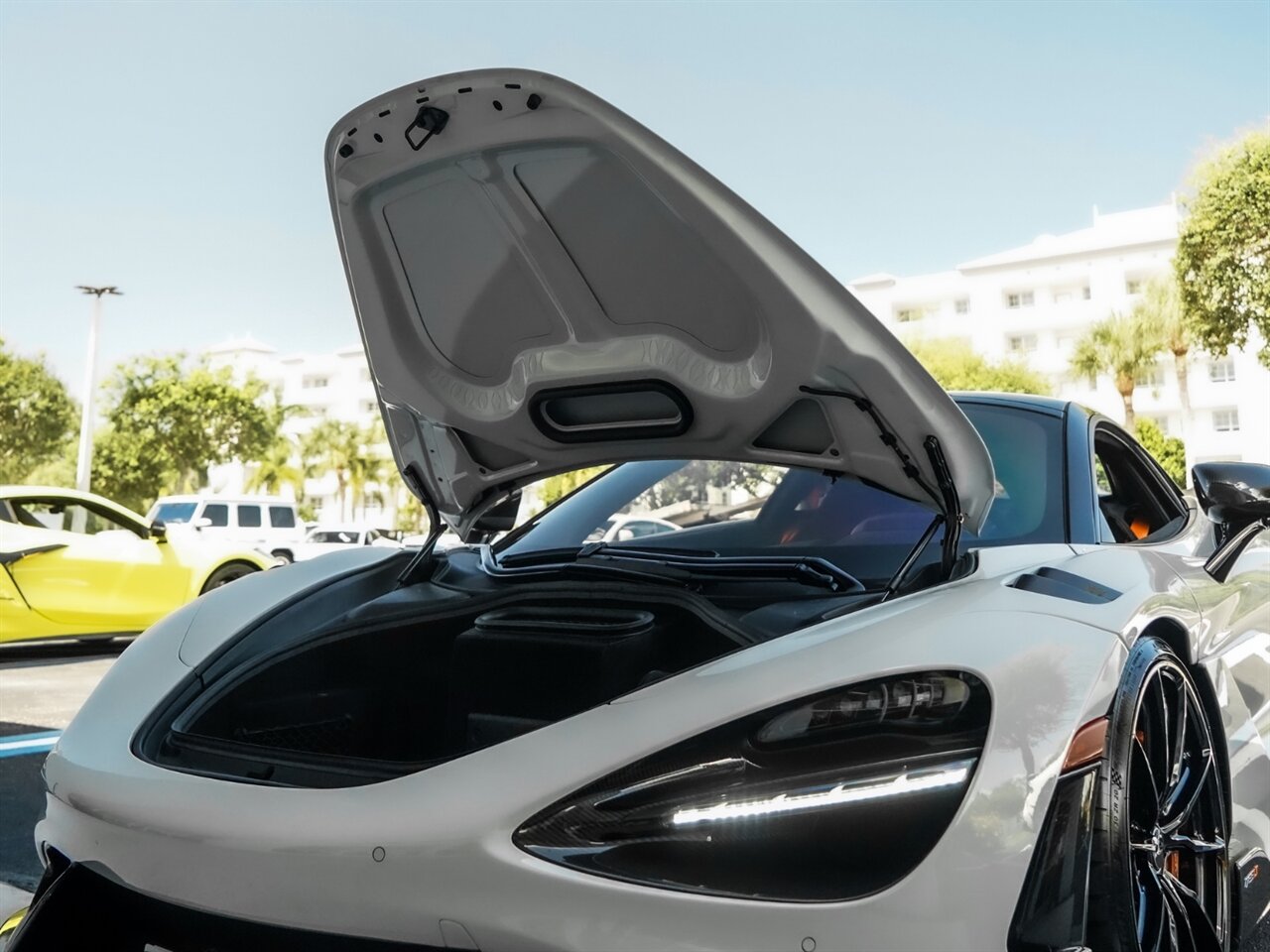 2021 McLaren 765LT   - Photo 32 - Bonita Springs, FL 34134