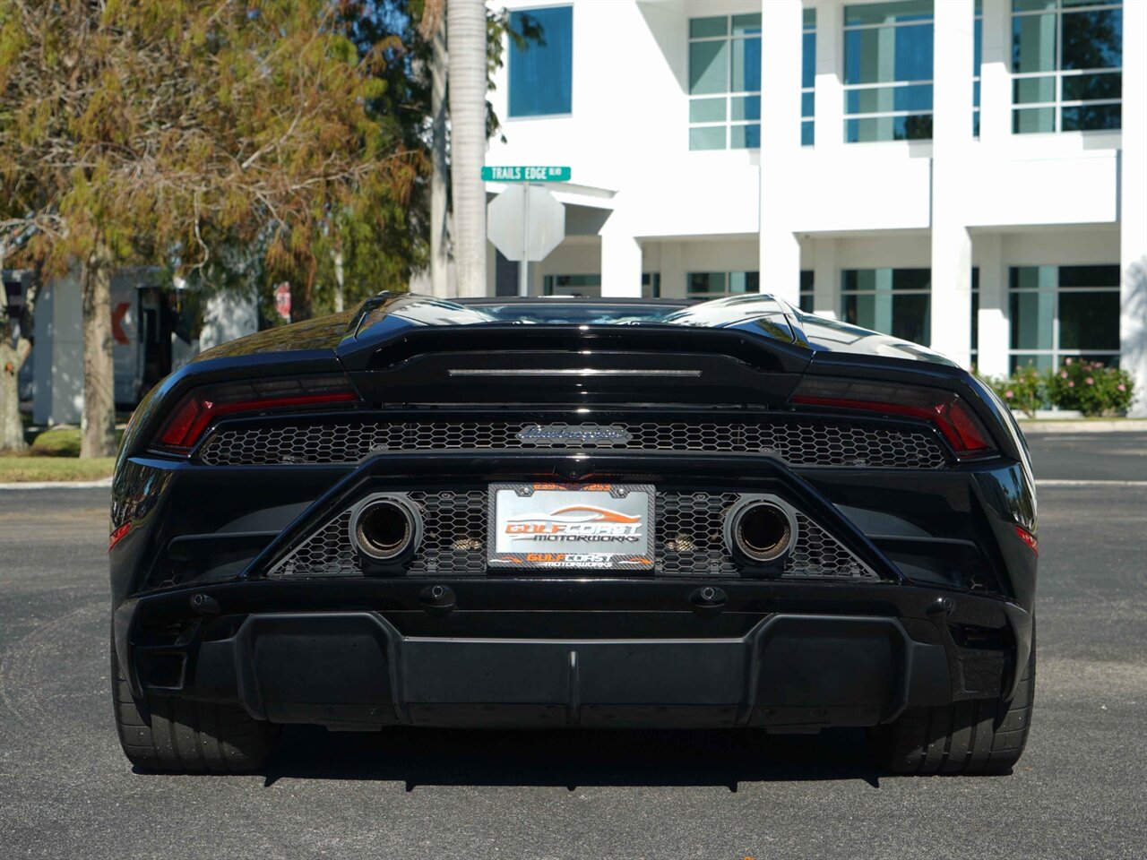 2020 Lamborghini Huracan EVO RWD Spyder   - Photo 9 - Bonita Springs, FL 34134