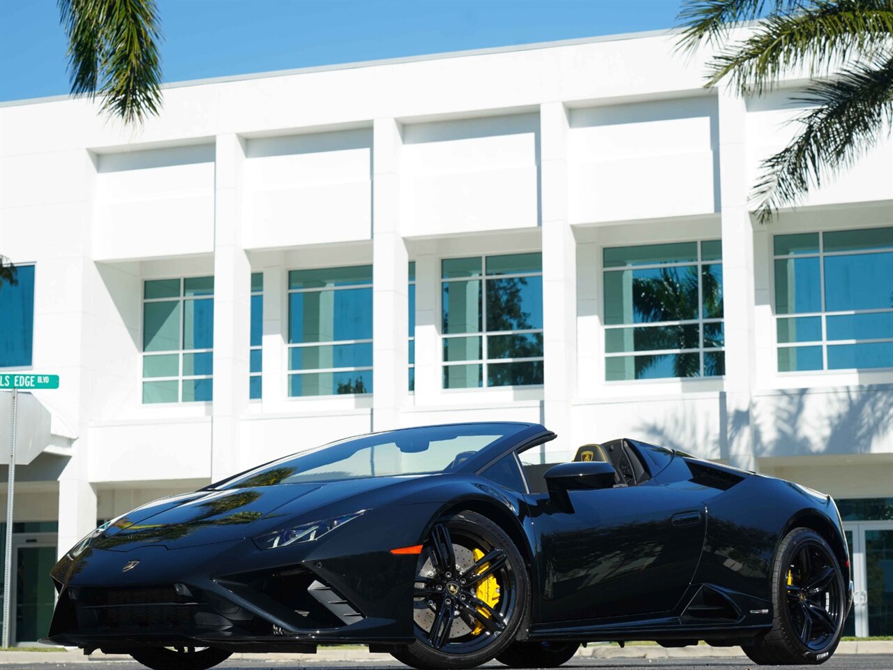 2020 Lamborghini Huracan EVO RWD Spyder   - Photo 38 - Bonita Springs, FL 34134