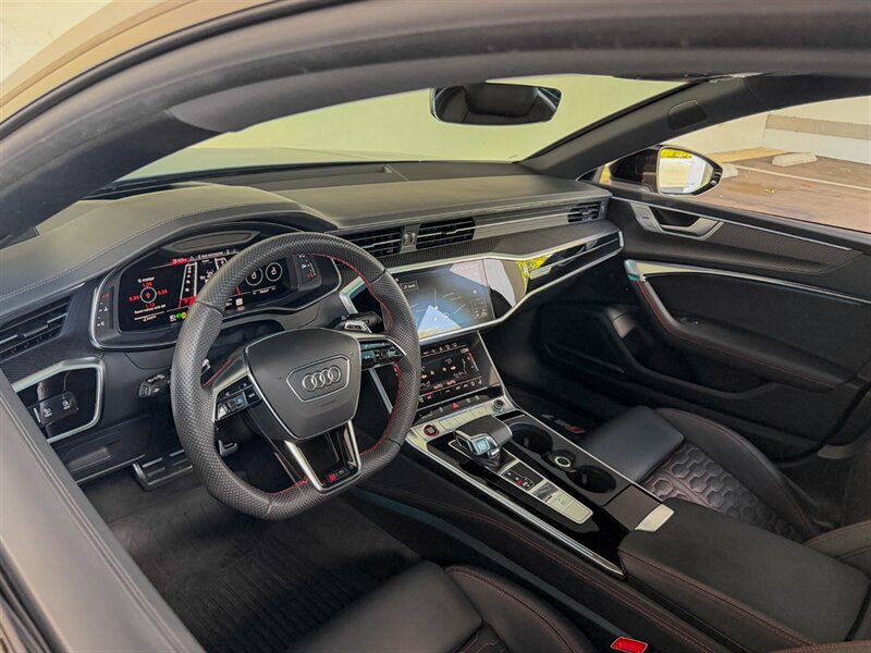 2022 Audi RS 7 4.0T quattro  