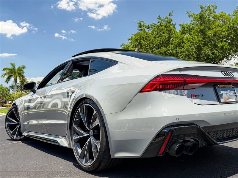 2022 Audi RS 7 4.0T quattro   - Photo 55 - Bonita Springs, FL 34134