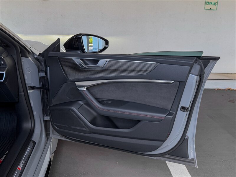 2022 Audi RS 7 4.0T quattro   - Photo 43 - Bonita Springs, FL 34134