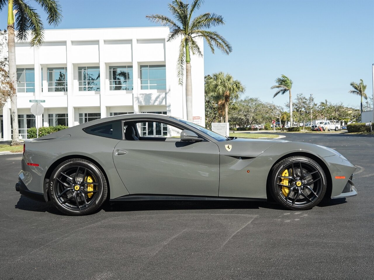 2014 Ferrari F12berlinetta   - Photo 69 - Bonita Springs, FL 34134