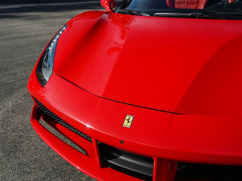 2018 Ferrari 488 Spider - Photo 7 - Bonita Springs, FL 34134