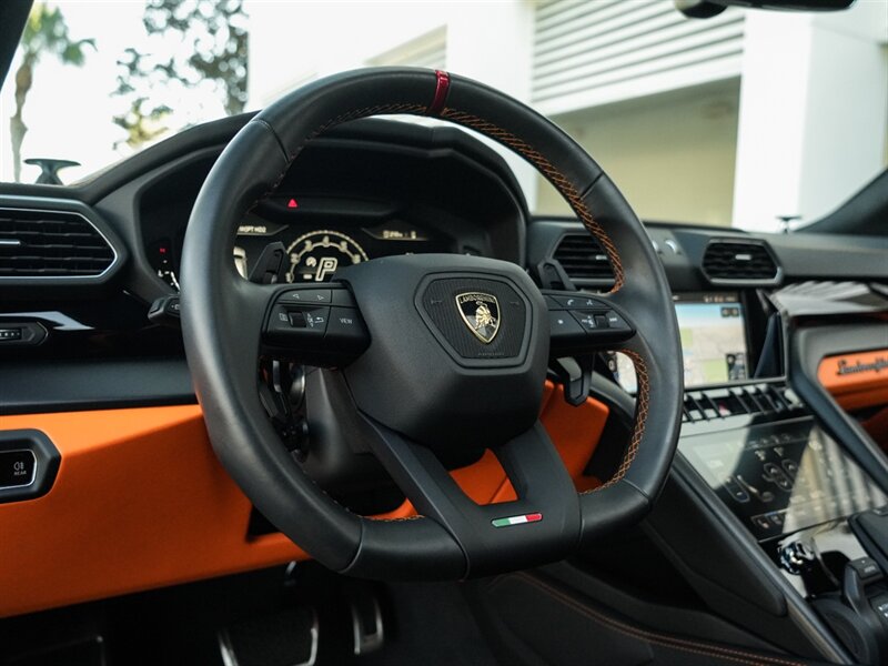 2023 Lamborghini Urus S   - Photo 14 - Bonita Springs, FL 34134