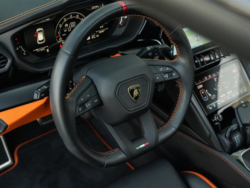2023 Lamborghini Urus S   - Photo 36 - Bonita Springs, FL 34134