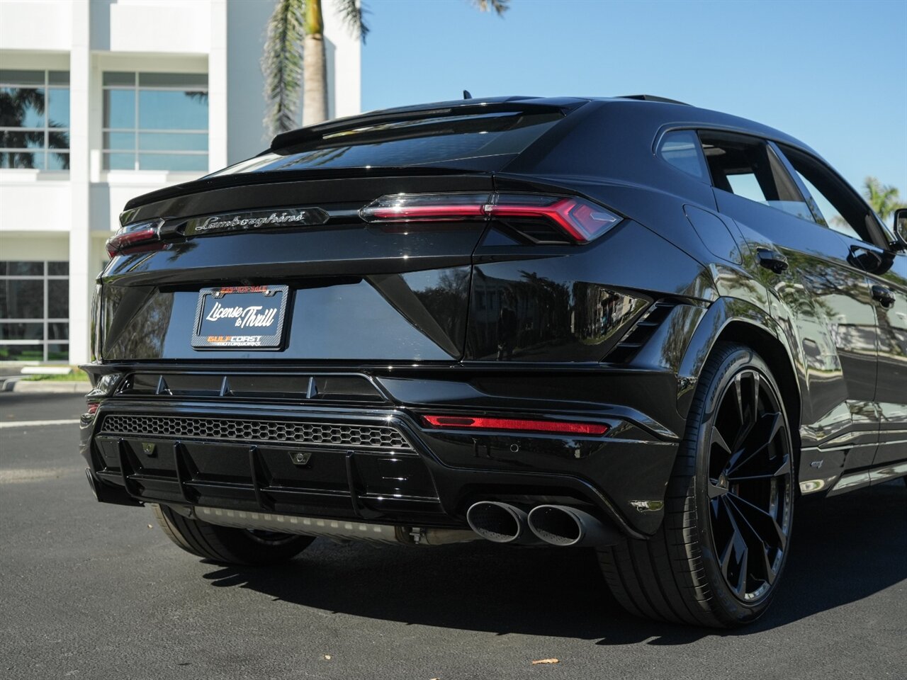 2023 Lamborghini Urus S   - Photo 67 - Bonita Springs, FL 34134
