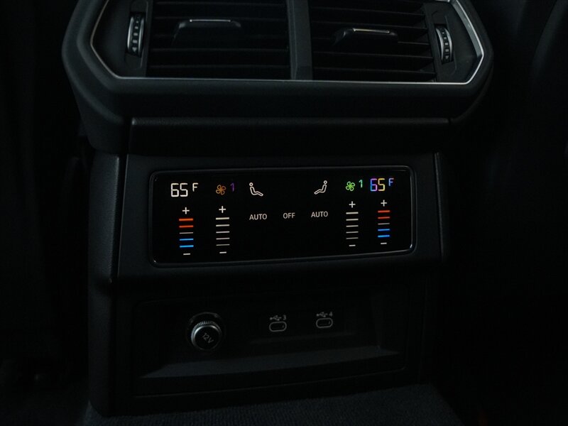 2023 Lamborghini Urus S   - Photo 33 - Bonita Springs, FL 34134