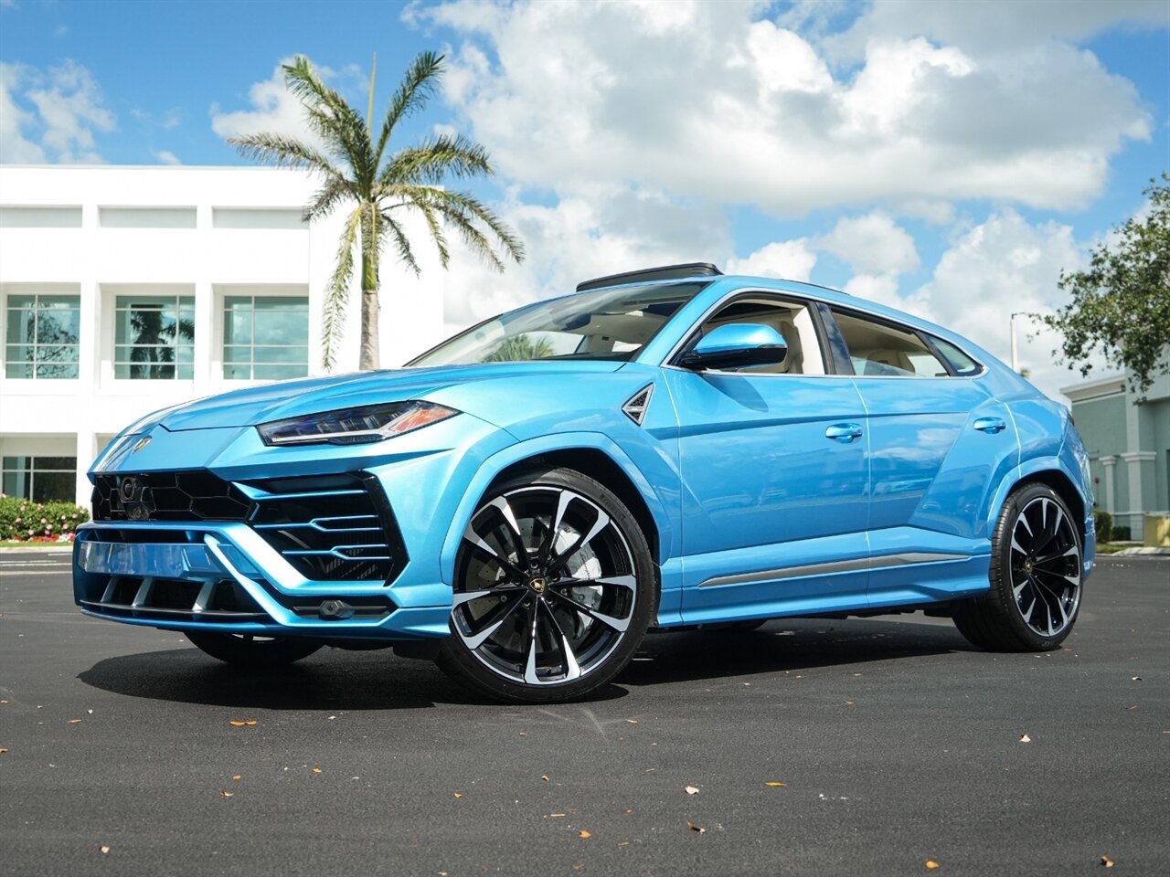 2021 Lamborghini Urus   - Photo 11 - Bonita Springs, FL 34134