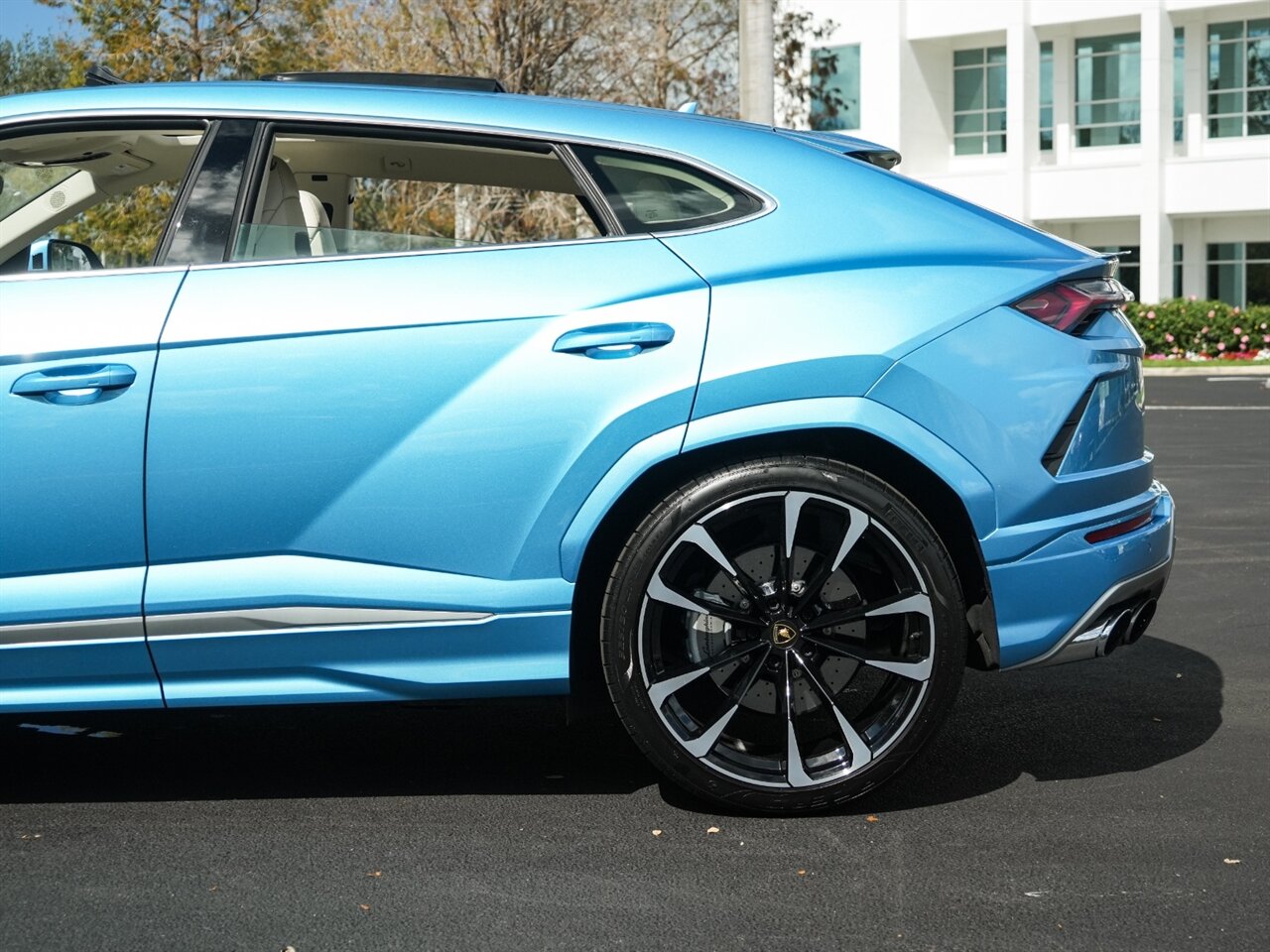 2021 Lamborghini Urus   - Photo 49 - Bonita Springs, FL 34134