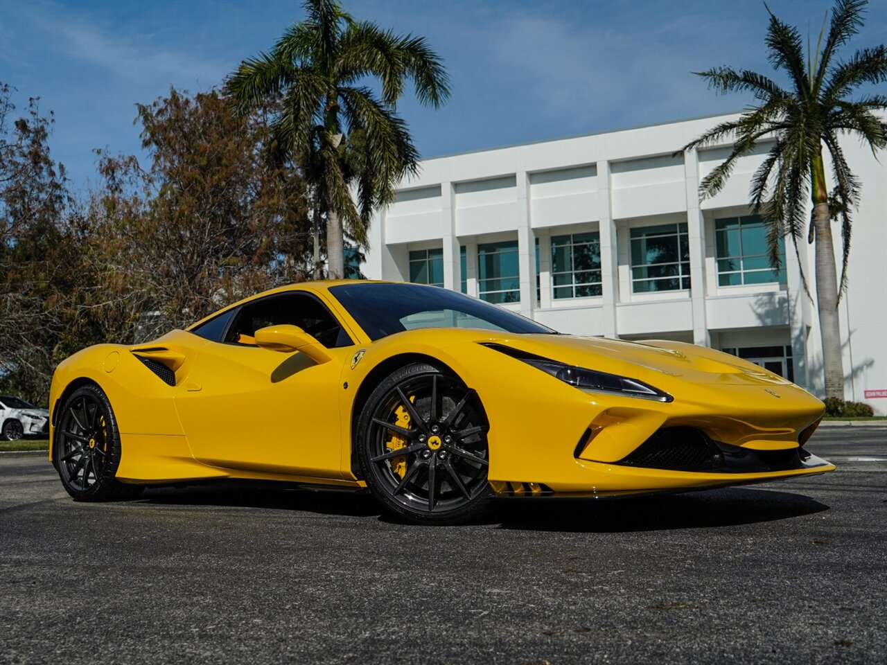 2022 Ferrari F8 Tributo   - Photo 76 - Bonita Springs, FL 34134