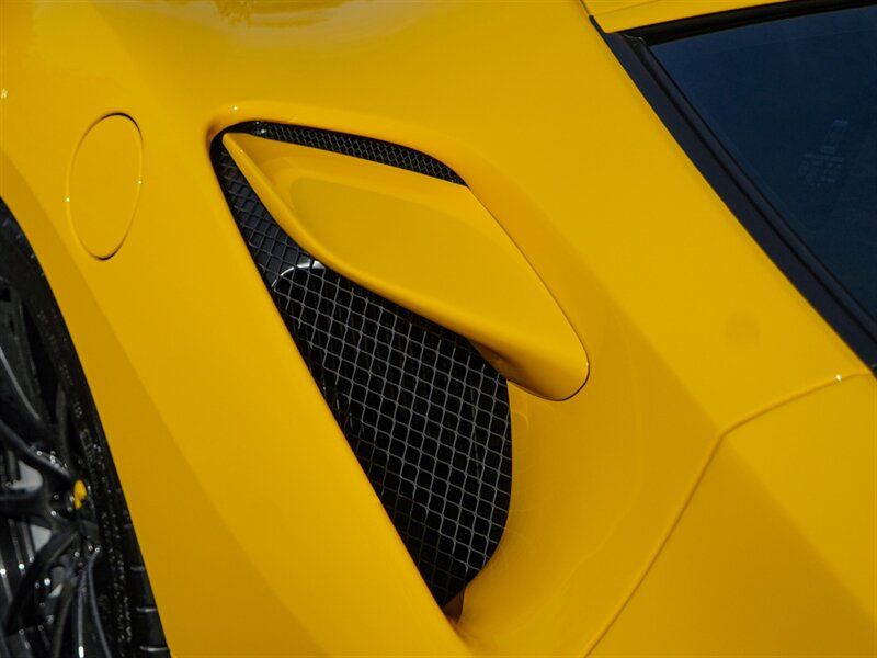 2022 Ferrari F8 Tributo - Photo 70 - Bonita Springs, FL 34134