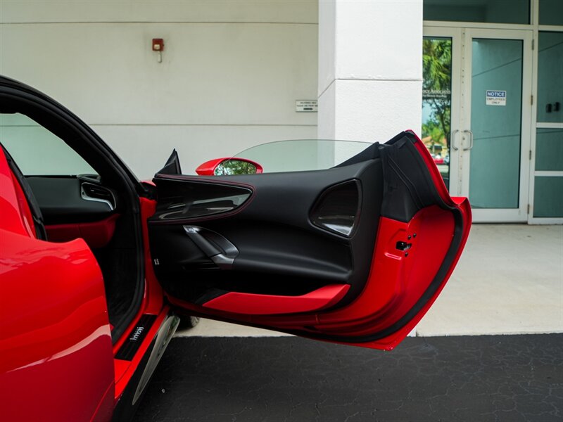 2021 Ferrari SF90 Stradale - Photo 34 - Bonita Springs, FL 34134