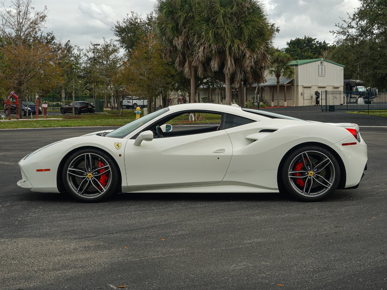 2016 Ferrari 488 GTB   - Photo 43 - Bonita Springs, FL 34134