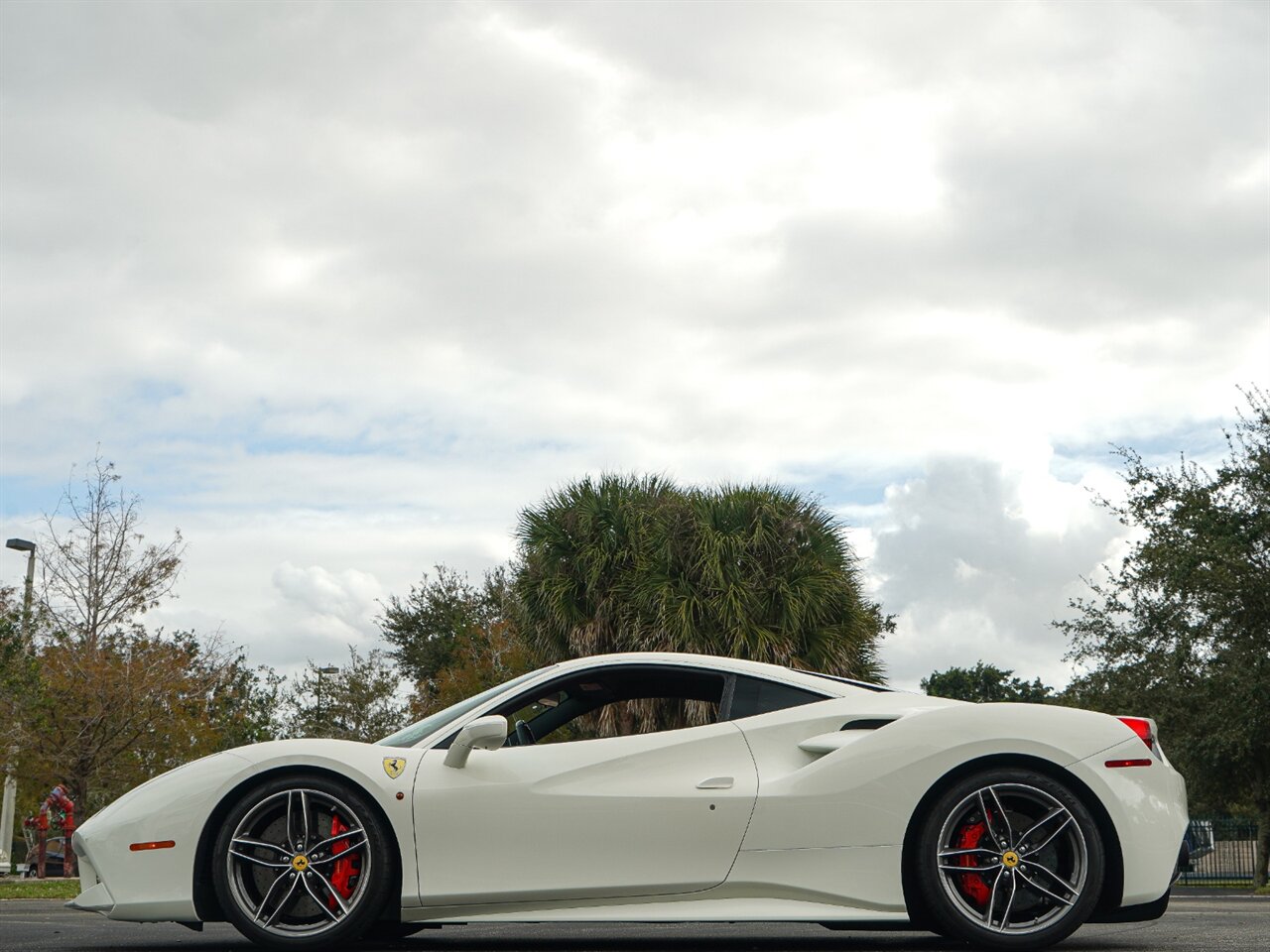 2016 Ferrari 488 GTB   - Photo 44 - Bonita Springs, FL 34134