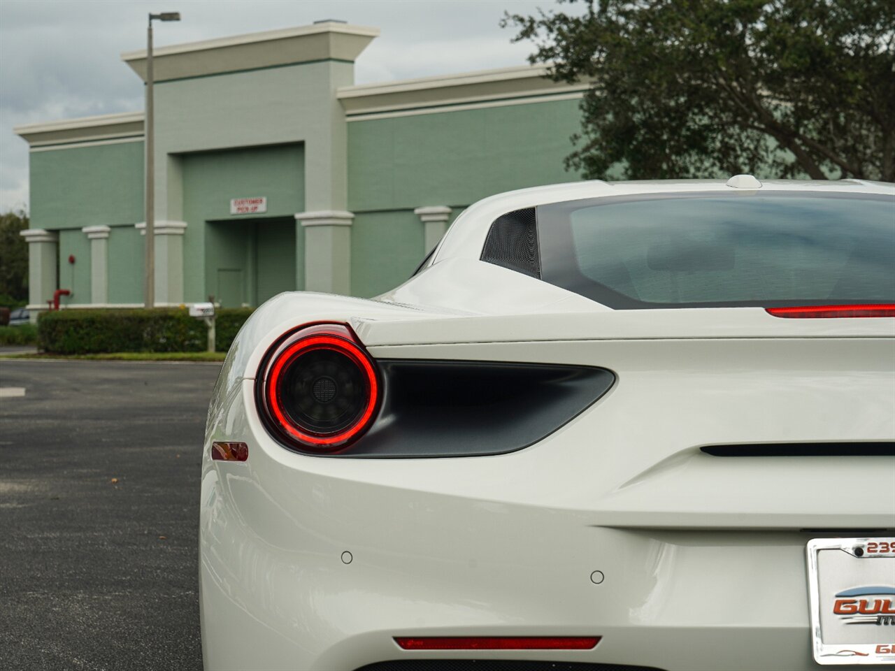 2016 Ferrari 488 GTB   - Photo 10 - Bonita Springs, FL 34134