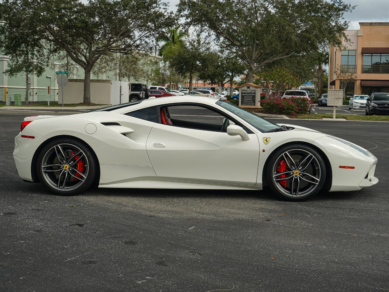 2016 Ferrari 488 GTB   - Photo 28 - Bonita Springs, FL 34134