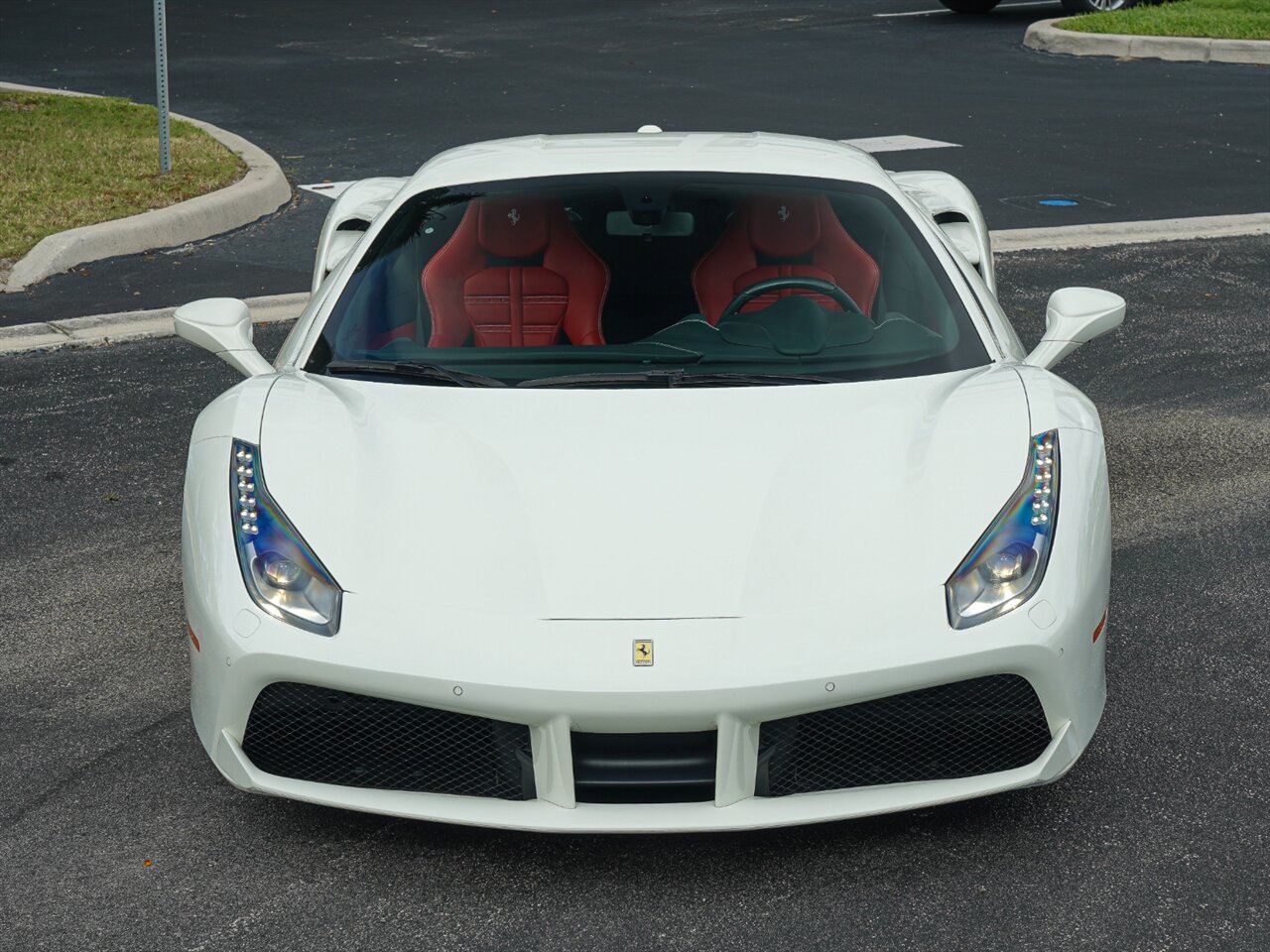 2016 Ferrari 488 GTB   - Photo 5 - Bonita Springs, FL 34134