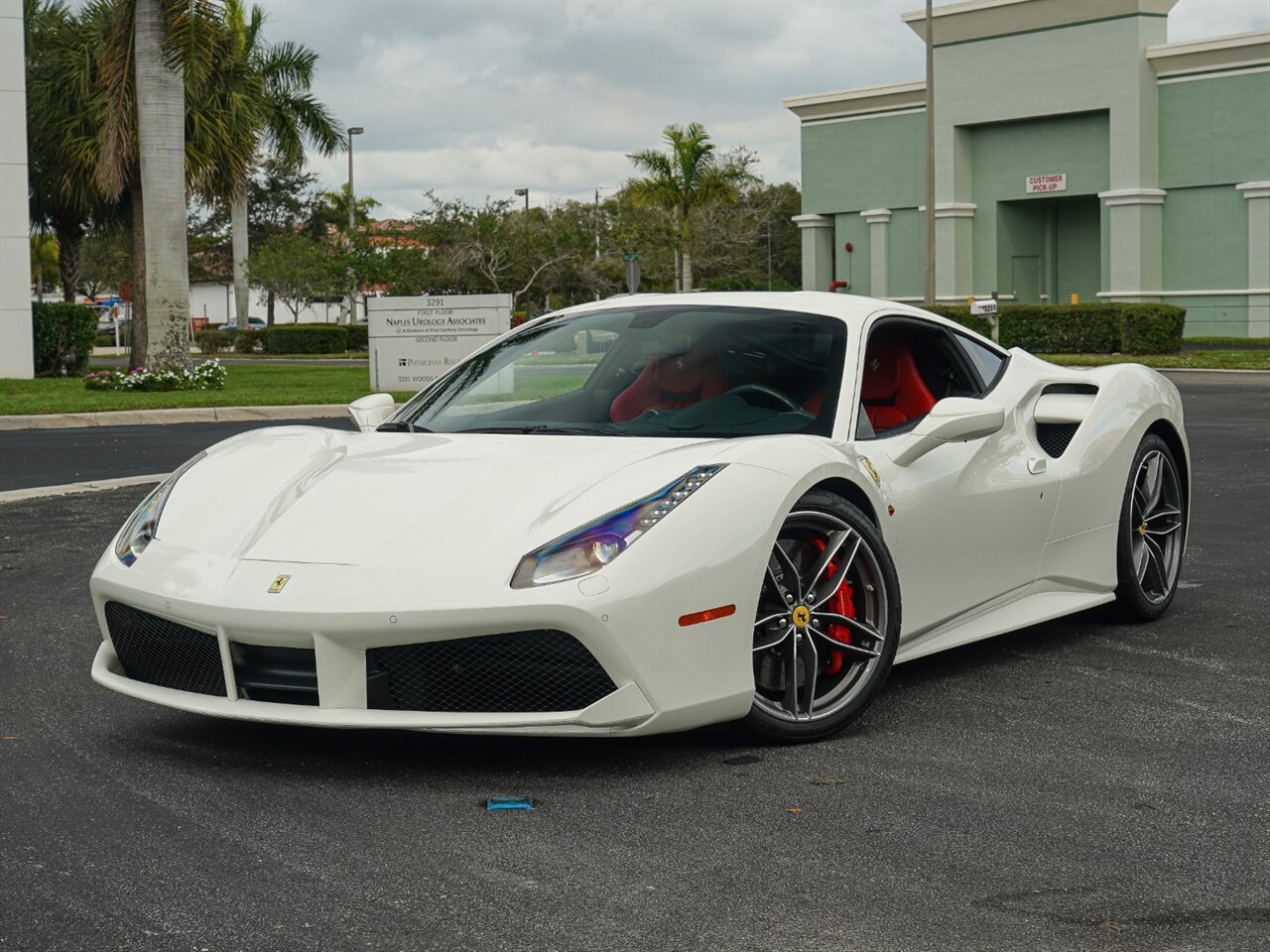 2016 Ferrari 488 GTB   - Photo 51 - Bonita Springs, FL 34134