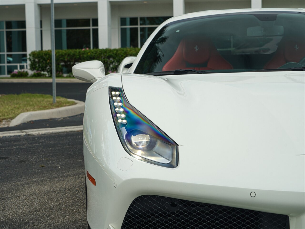 2016 Ferrari 488 GTB   - Photo 26 - Bonita Springs, FL 34134