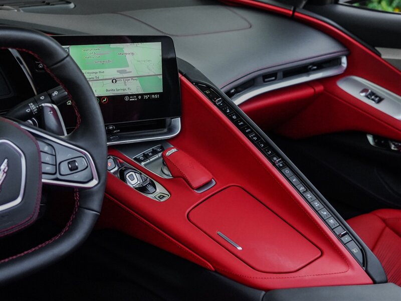 2022 Chevrolet Corvette Stingray - Photo 14 - Bonita Springs, FL 34134