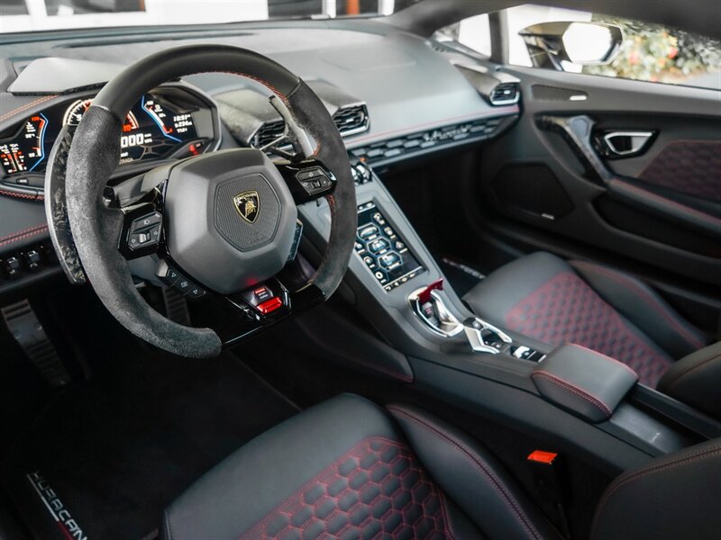 2021 Lamborghini Huracan LP 610-4 EVO   - Photo 2 - Bonita Springs, FL 34134