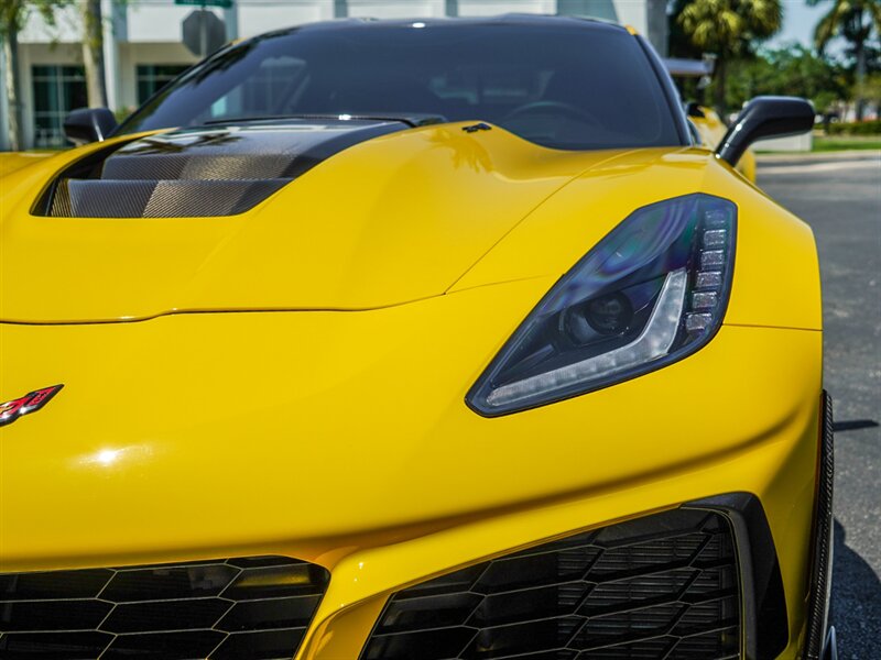 2019 Chevrolet Corvette ZR1 - Photo 9 - Bonita Springs, FL 34134