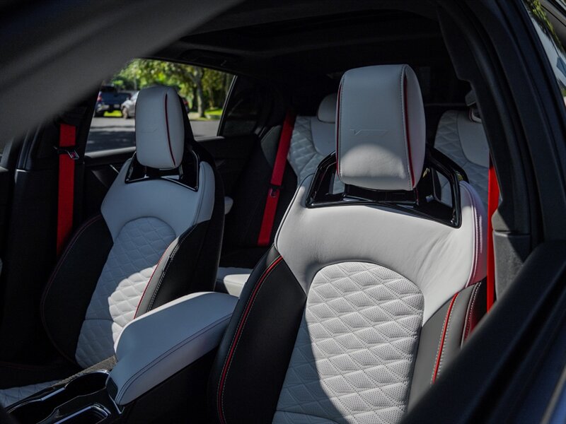 2023 Cadillac CT5-V Blackwing - Photo 9 - Bonita Springs, FL 34134