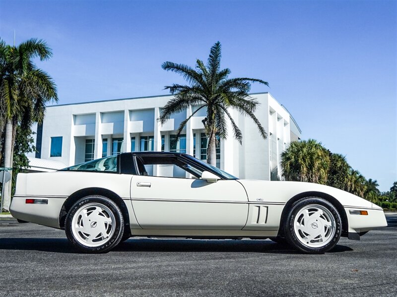 1988 Chevrolet Corvette - Photo 44 - Bonita Springs, FL 34134