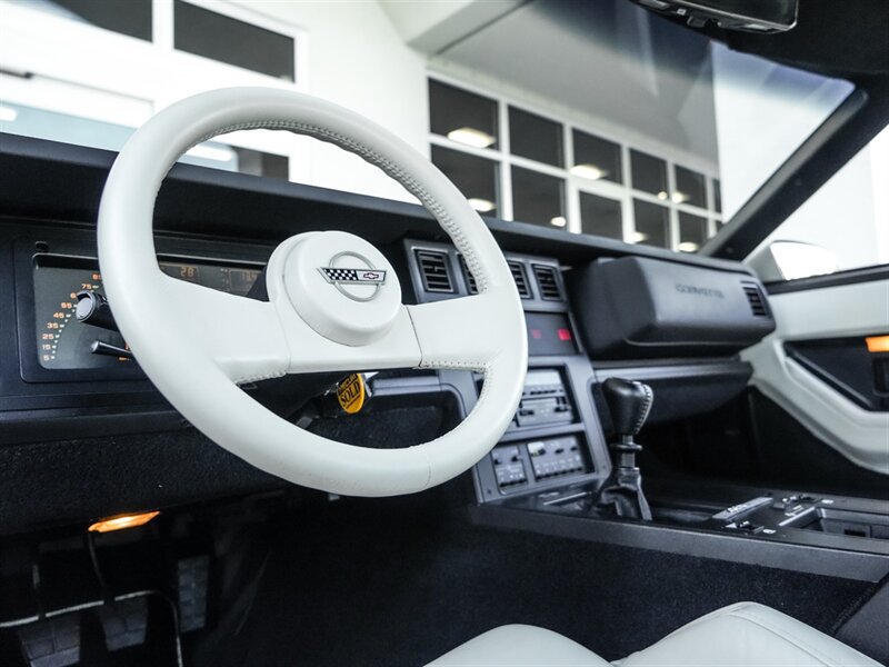 1988 Chevrolet Corvette - Photo 13 - Bonita Springs, FL 34134