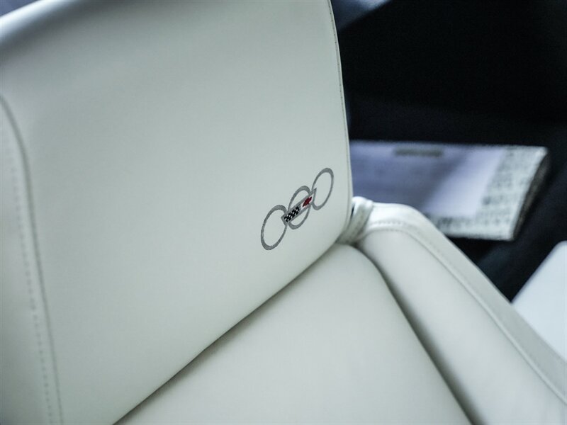 1988 Chevrolet Corvette - Photo 28 - Bonita Springs, FL 34134