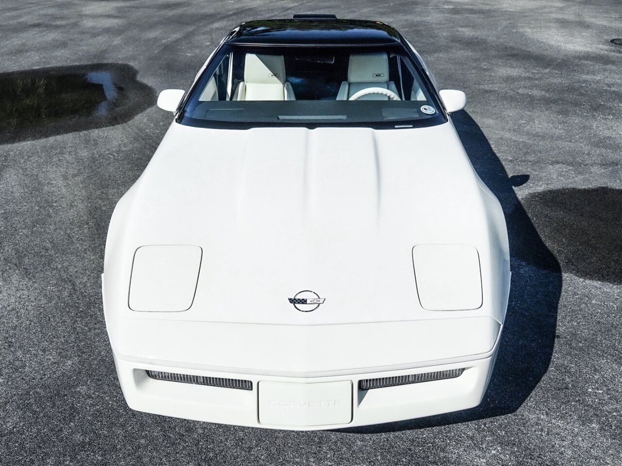 1988 Chevrolet Corvette   - Photo 5 - Bonita Springs, FL 34134