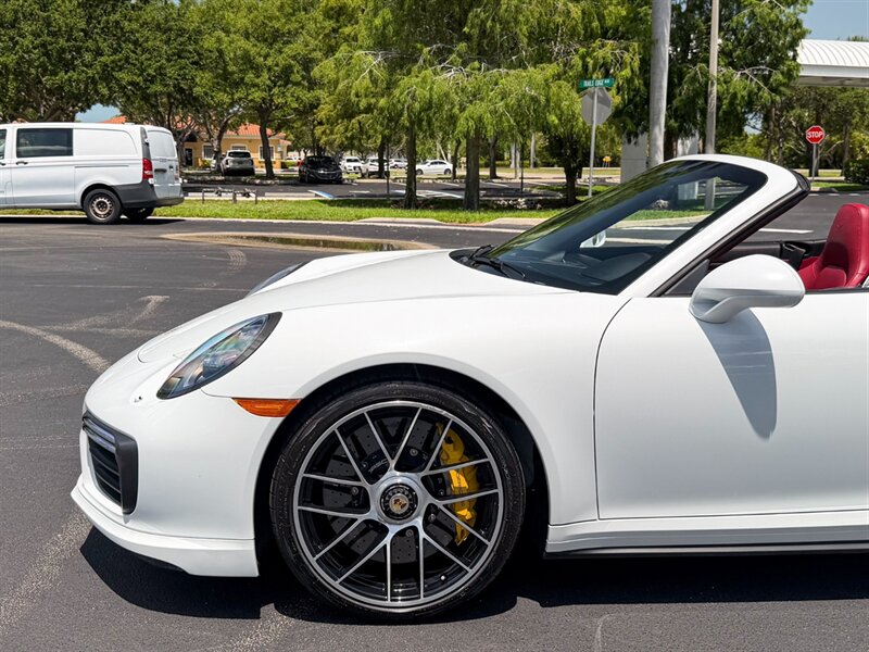 2018 Porsche 911 Turbo S   - Photo 42 - Bonita Springs, FL 34134