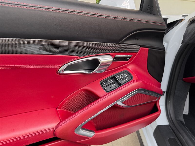 2018 Porsche 911 Turbo S   - Photo 27 - Bonita Springs, FL 34134