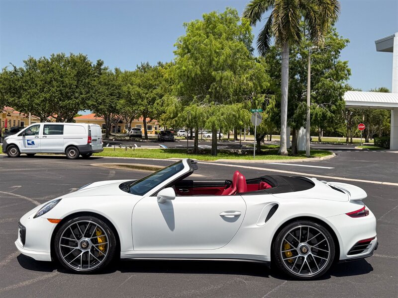 2018 Porsche 911 Turbo S   - Photo 41 - Bonita Springs, FL 34134