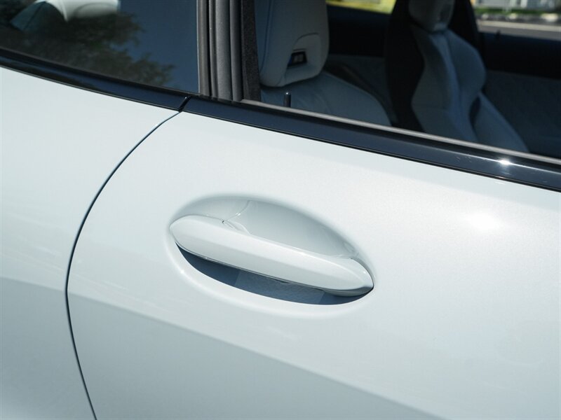 2025 BMW M8 Competition - Photo 81 - Bonita Springs, FL 34134