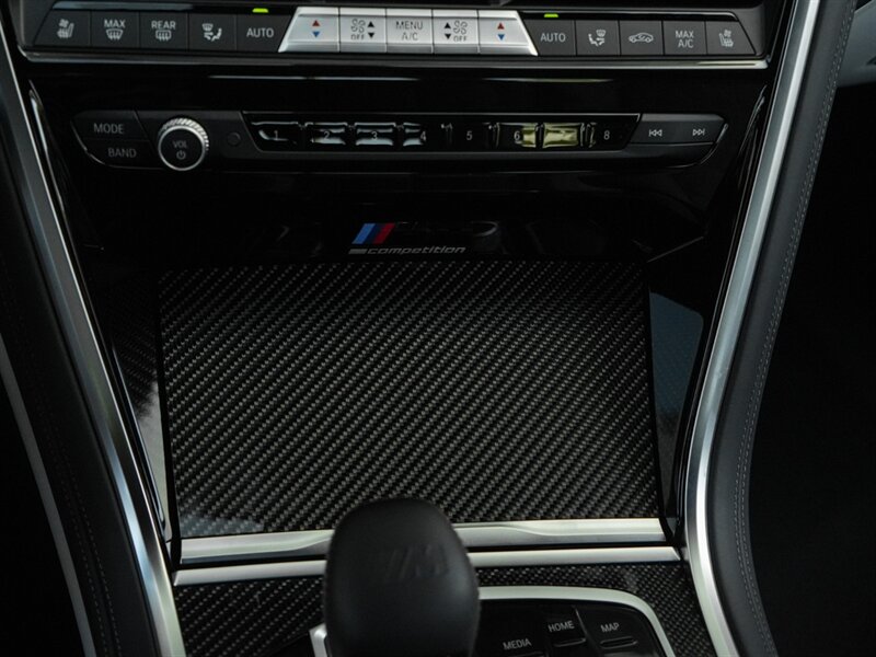 2025 BMW M8 Competition - Photo 20 - Bonita Springs, FL 34134
